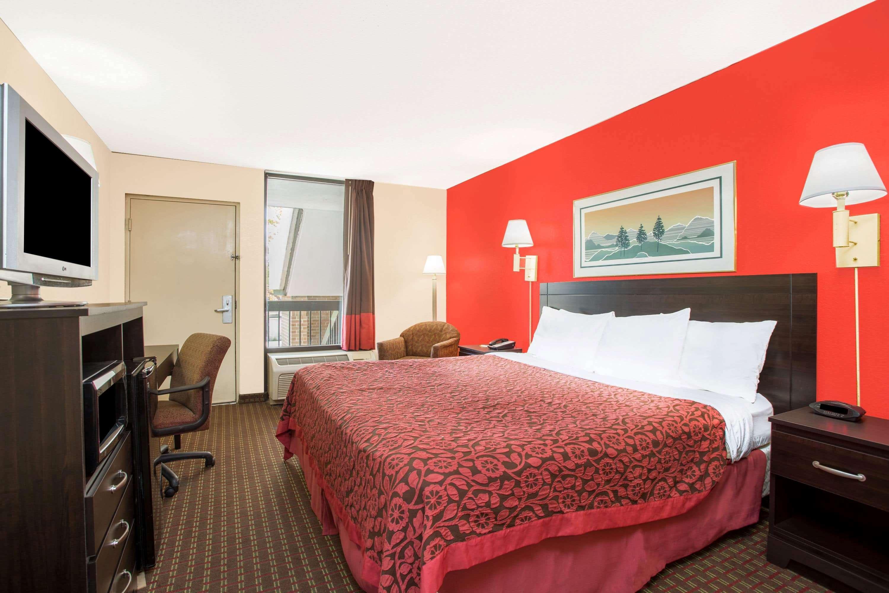 Days Inn By Wyndham Easley West Of Greenville/Clemson Area Екстериор снимка