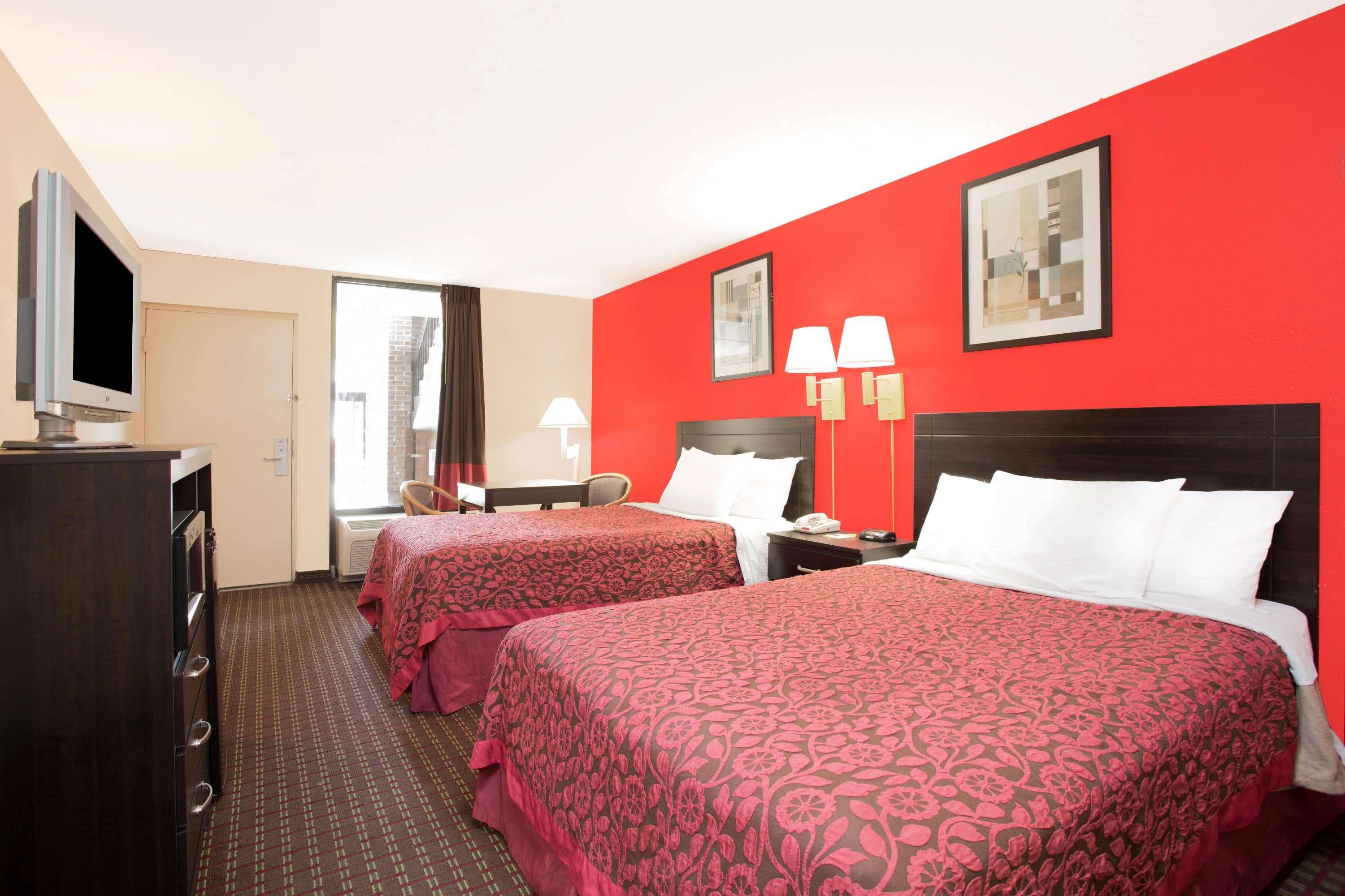 Days Inn By Wyndham Easley West Of Greenville/Clemson Area Екстериор снимка